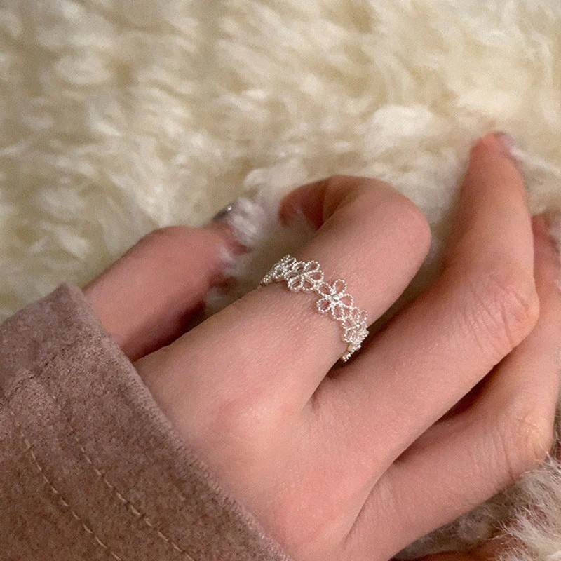 Sweet cool style hollow flower open ring