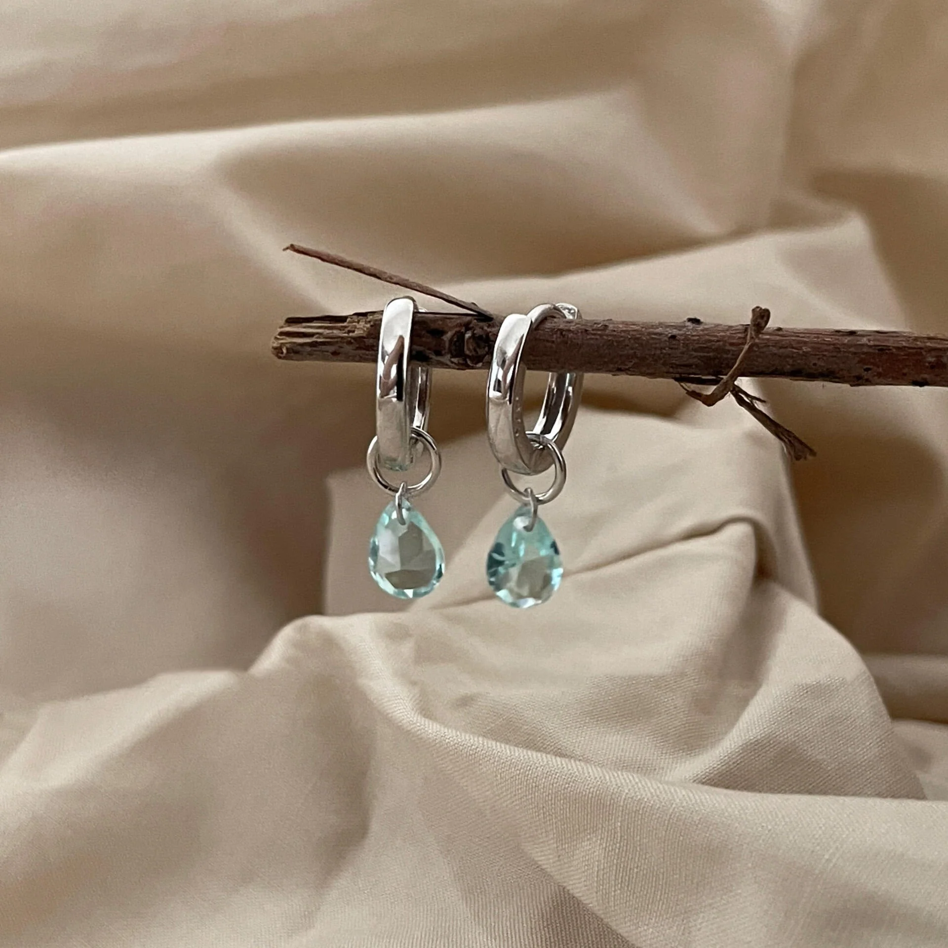 S925 Sterling Silver Blue Drop Earrings