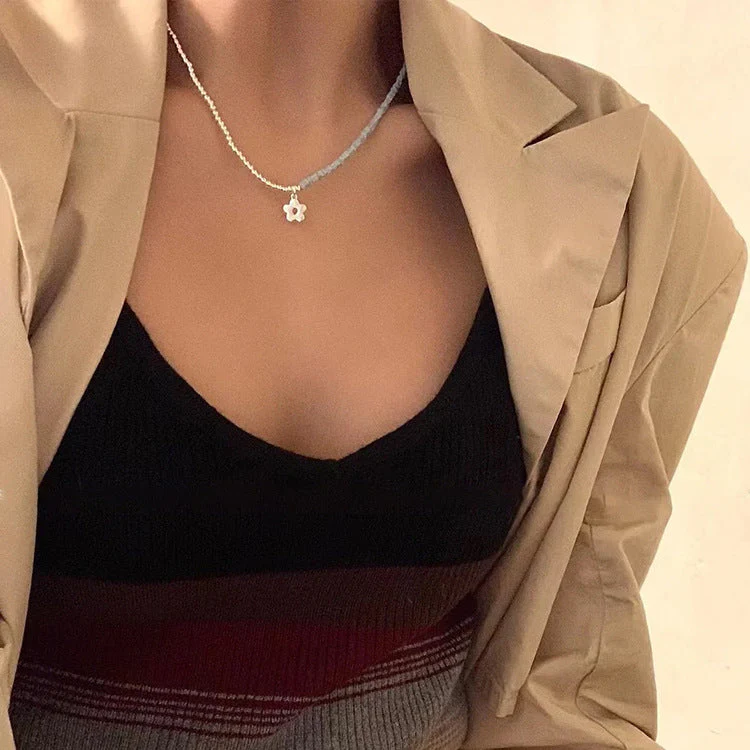 Blue natural stone metal flower necklace