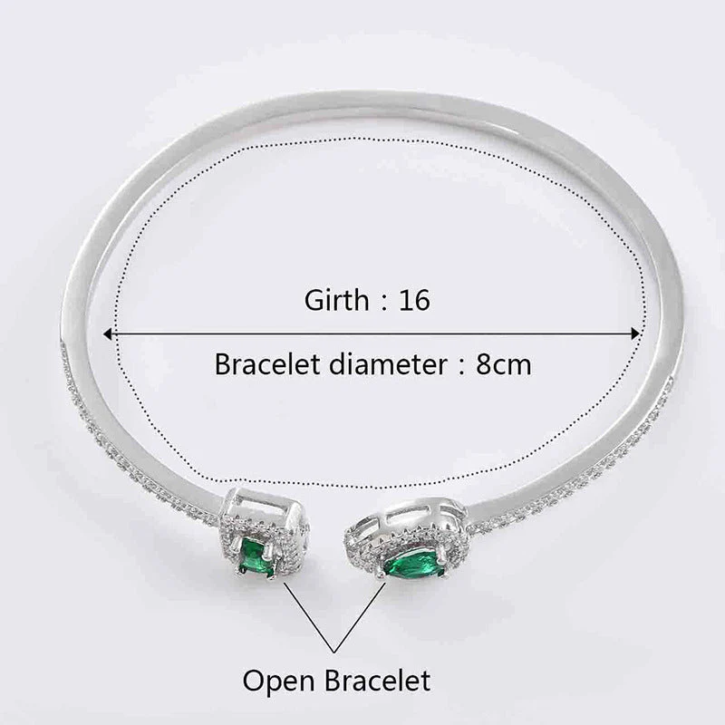 Bracelet with adjustable opening