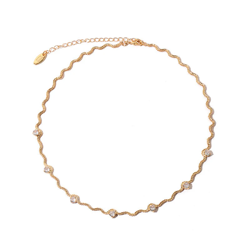 Zircon Embellished Irregular Chain Necklace