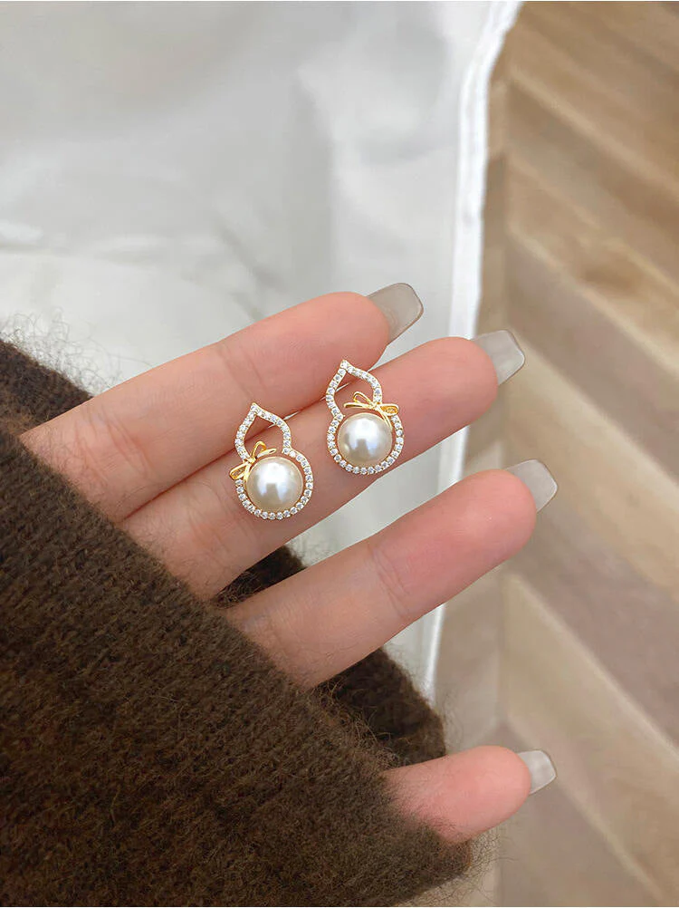 Bow gourd pearl earrings S925 sterling silver