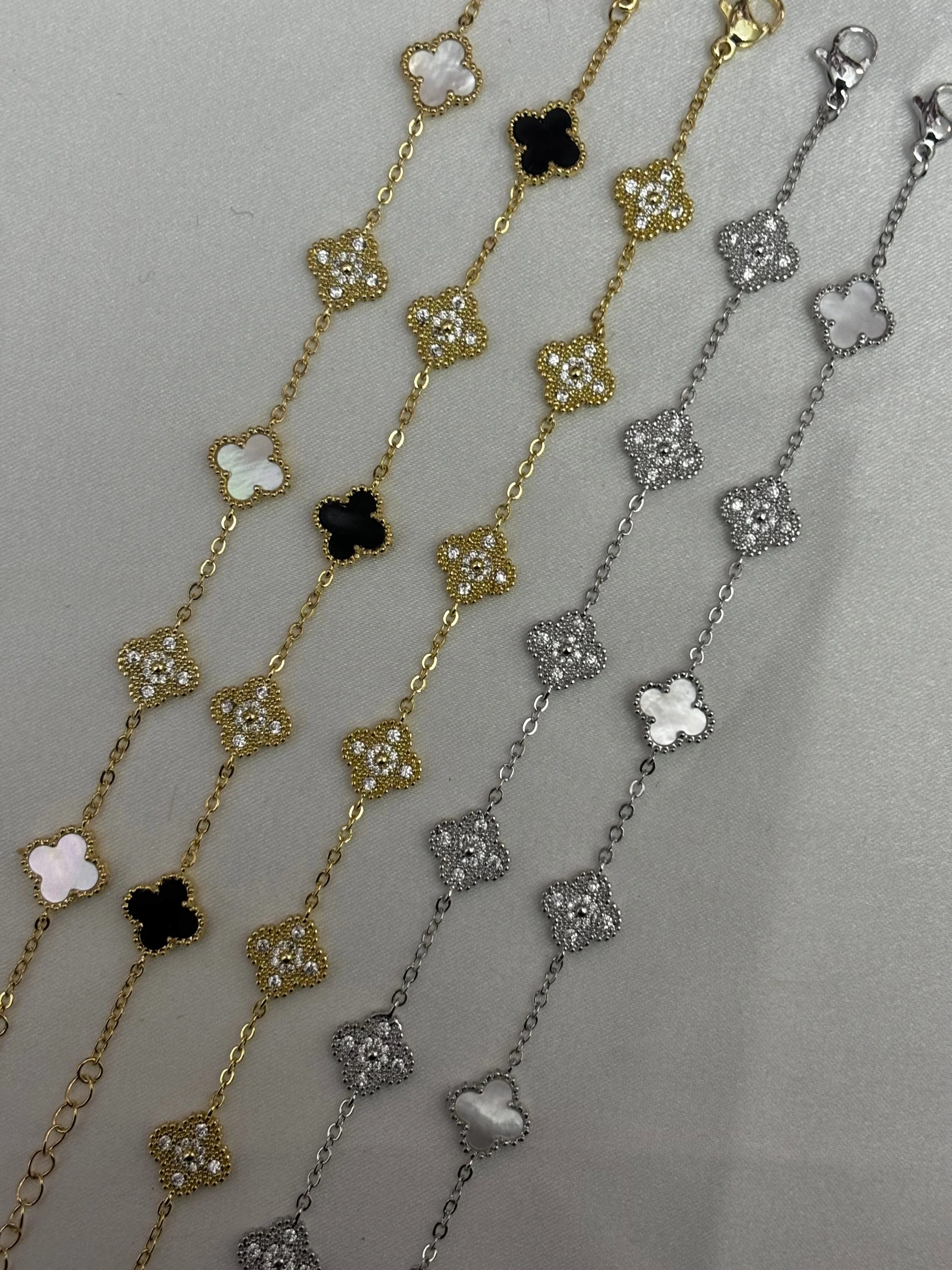 mini-diamond-clover-bracelet