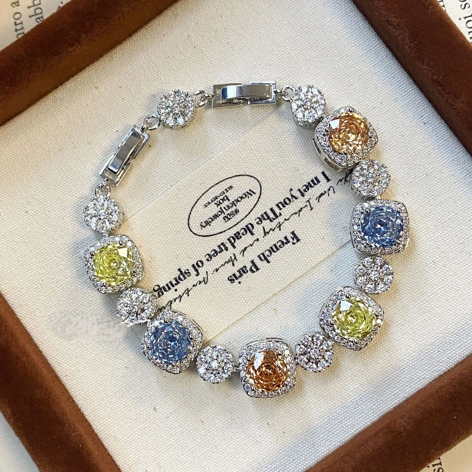 Blue bracelet inlaid with high carbon diamond rose.