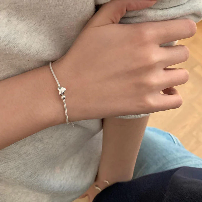 Metal Love Pendant Bracelet