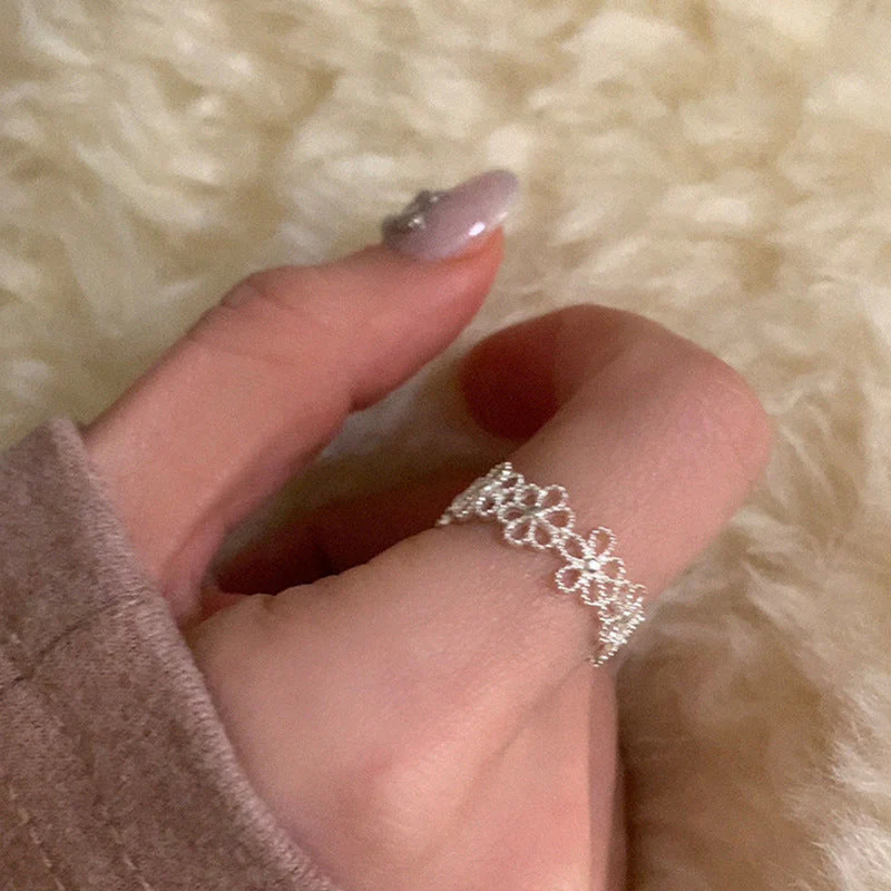 Sweet cool style hollow flower open ring