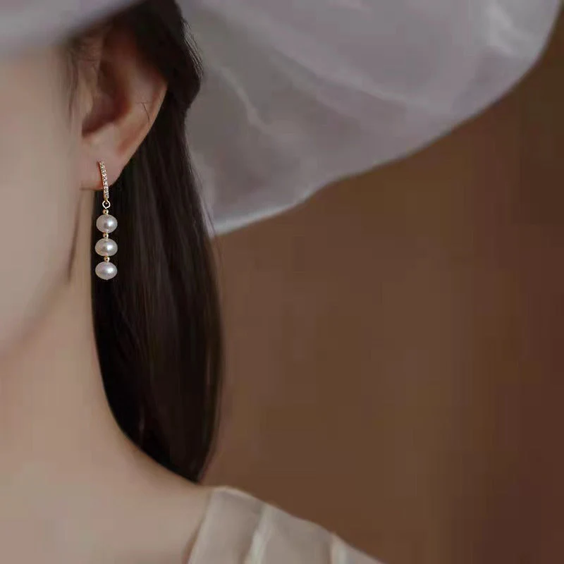 Natural freshwater pearl earrings S925 silver needle baroque irregular