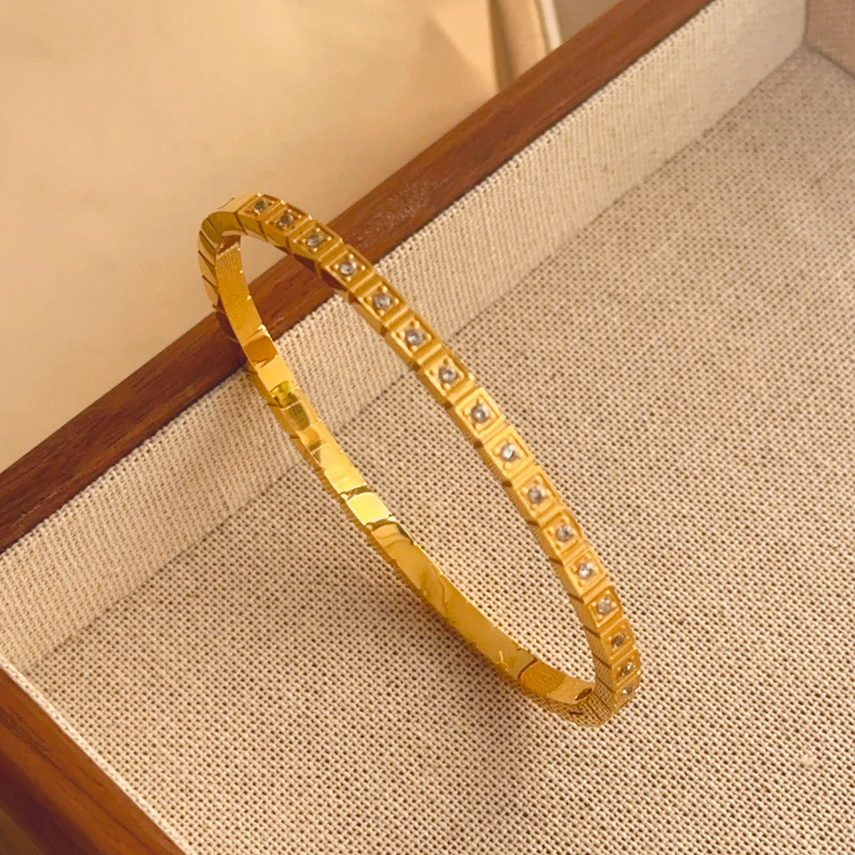 titanium steel bracelet non-fading