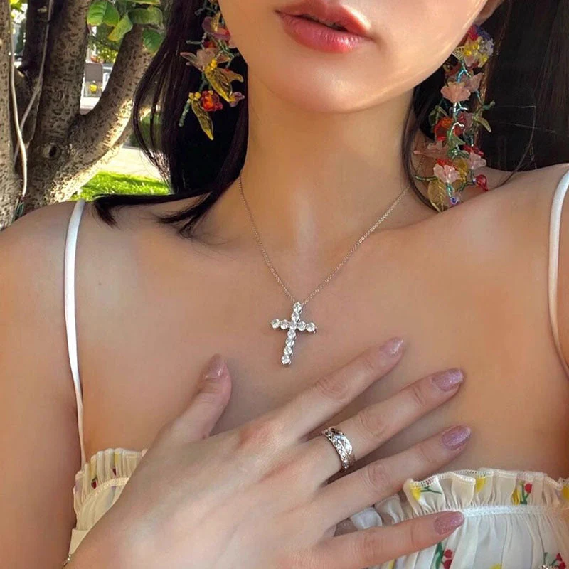 s925 sterling silver diamond cross necklace