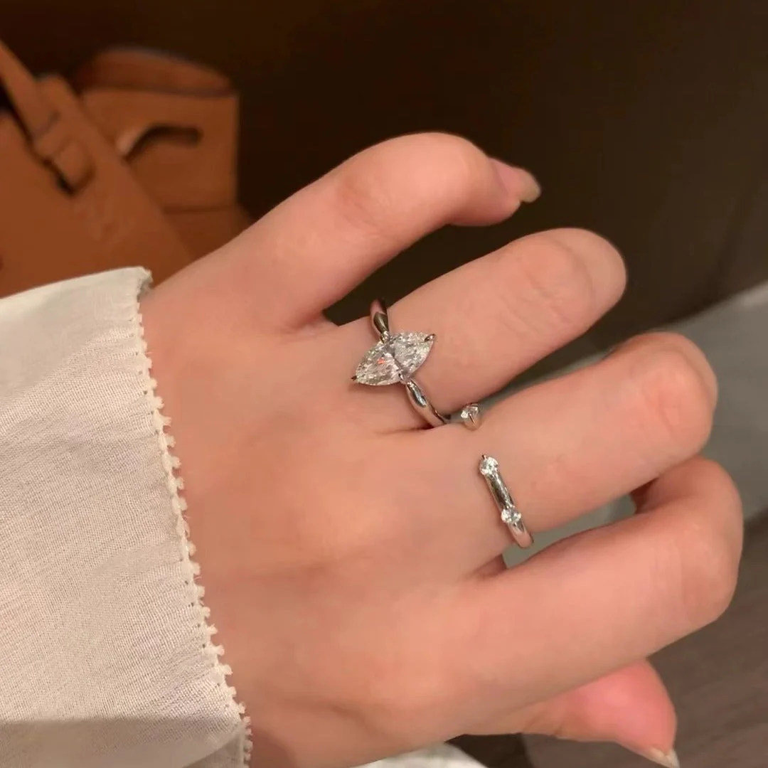 925 Sterling Silver High-Quality Rhinestone Marquise Ring