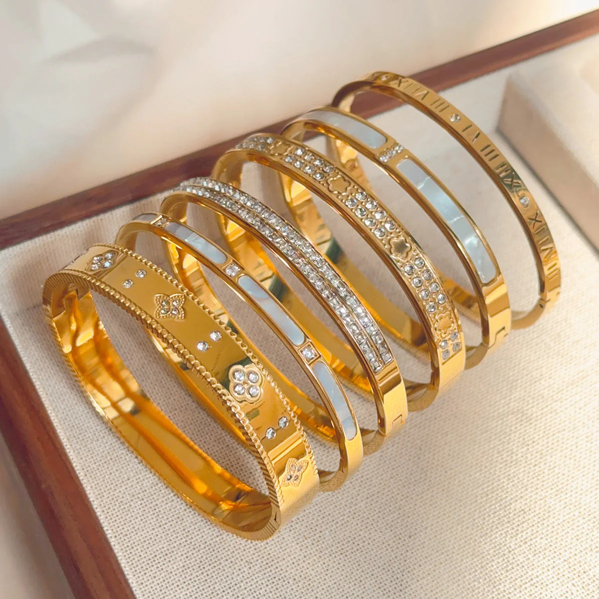 titanium steel bracelet non-fading