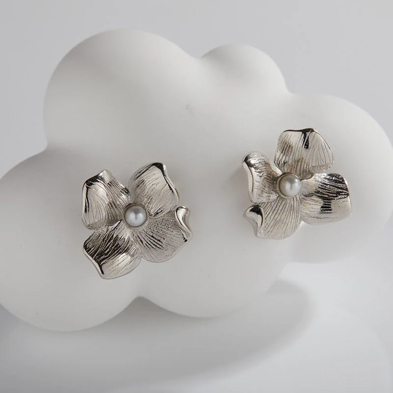 S925 sterling silver inlaid natural pearl earrings