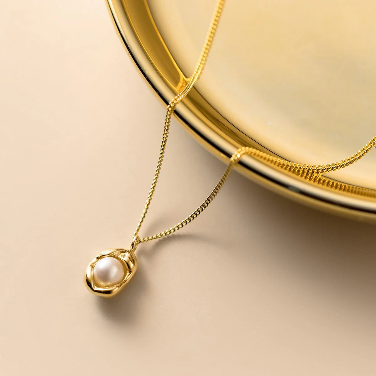 S925 sterling silver irregular shell pearl pea necklace