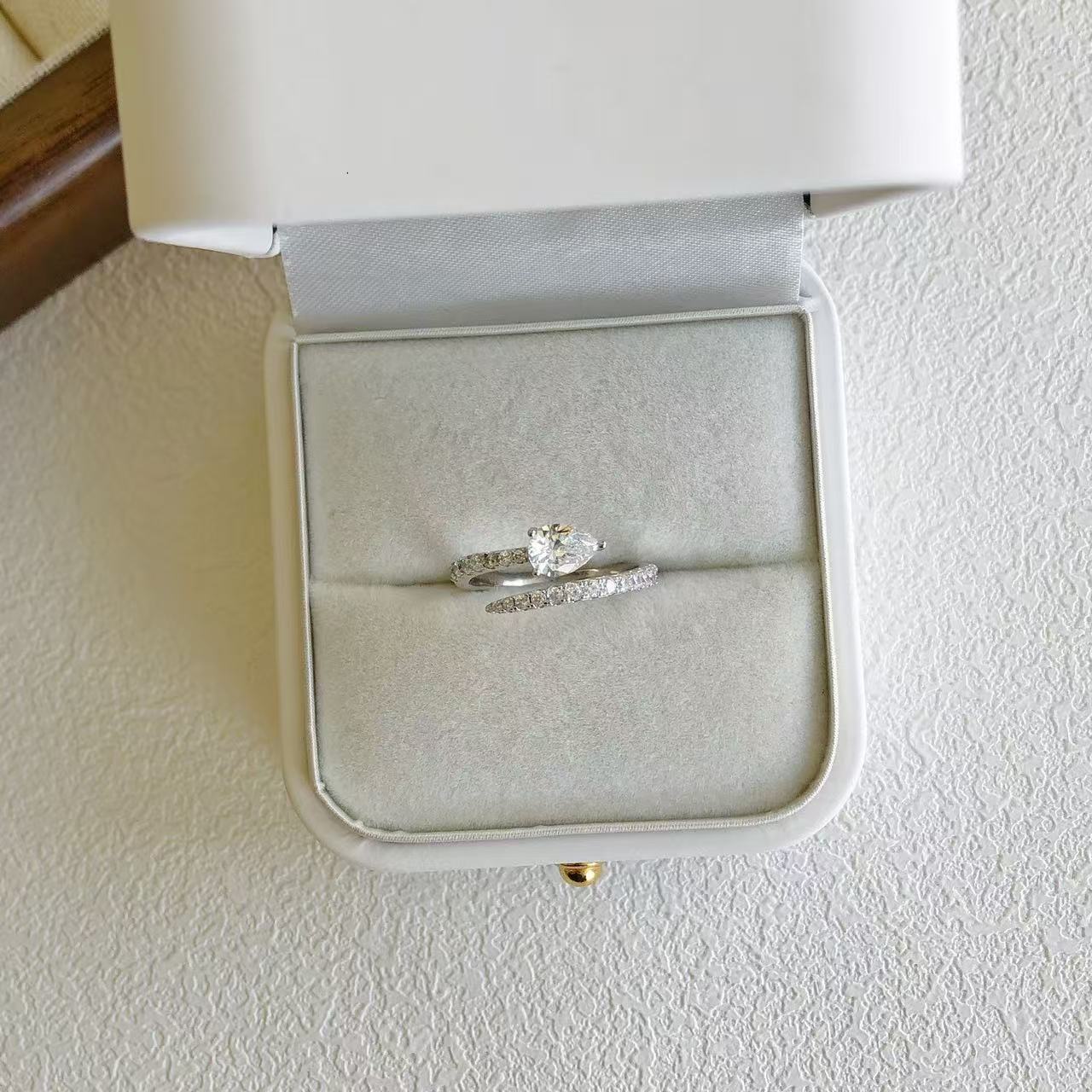 HSD S925 Sterling Silver Ring with 5A Zircon