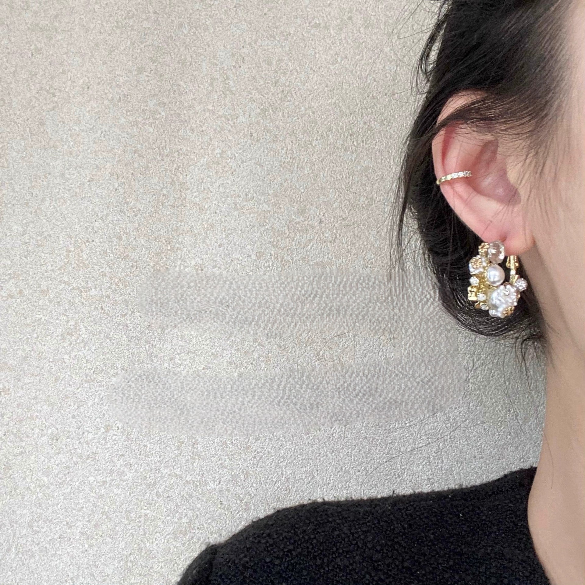 Flower wreath earrings