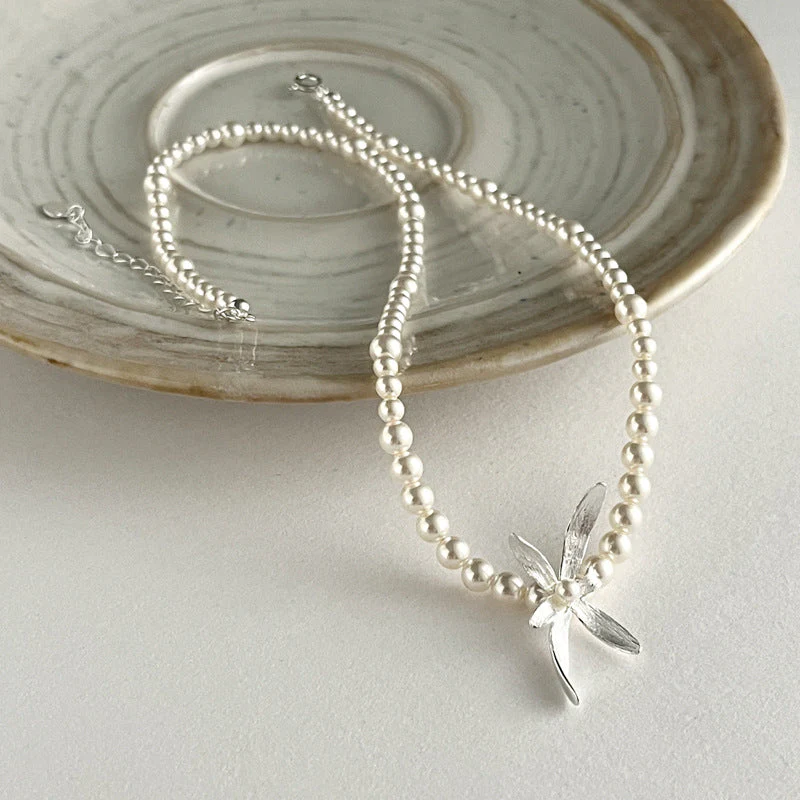 925 Sterling Silver Pearl Orchid Necklace