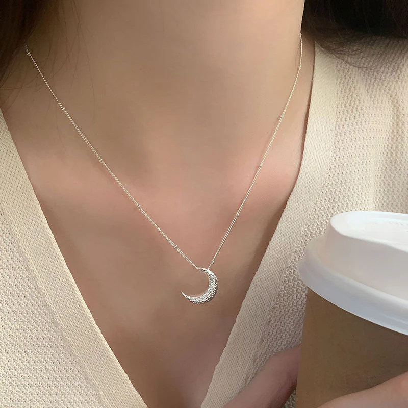 S925 Sterling Silver Texture Lava Moon Necklace