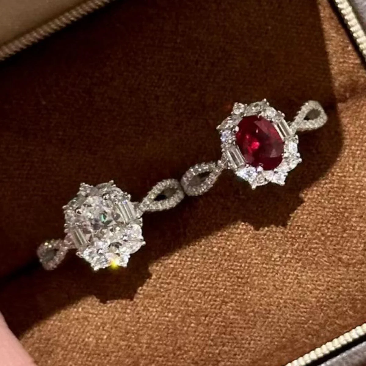 All-body S925 Sterling Silver Fashion Fireworks with Pigeon Egg Oval Ring