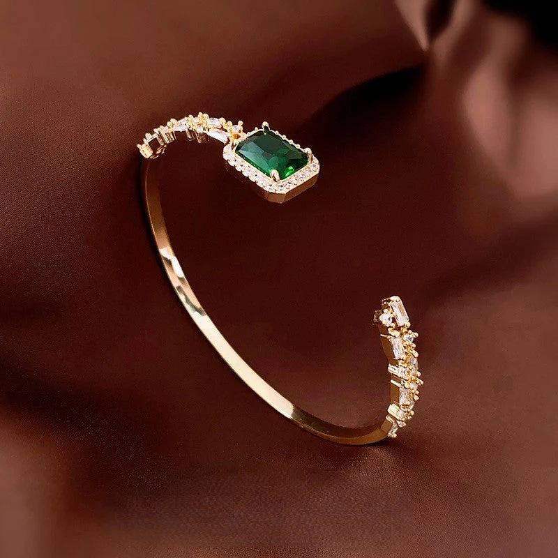 Green square zircon bracelet