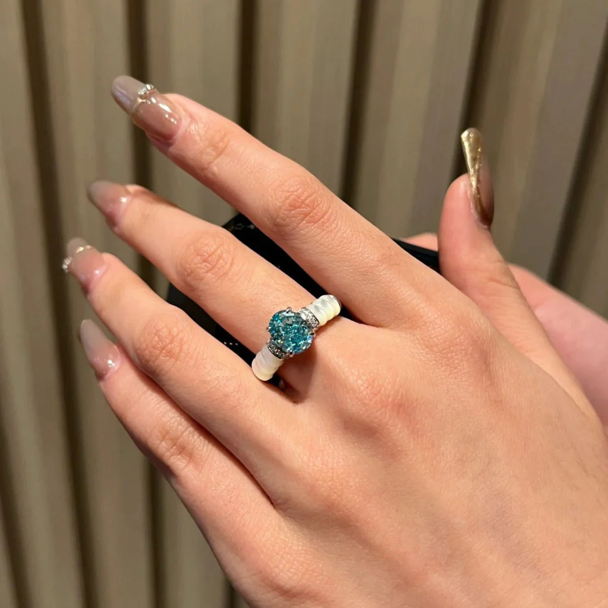 Natural White Fritillaria Ring