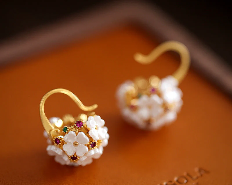 Middle Ancient Exquisite Earrings