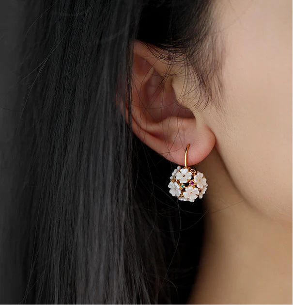 Middle Ancient Exquisite Earrings