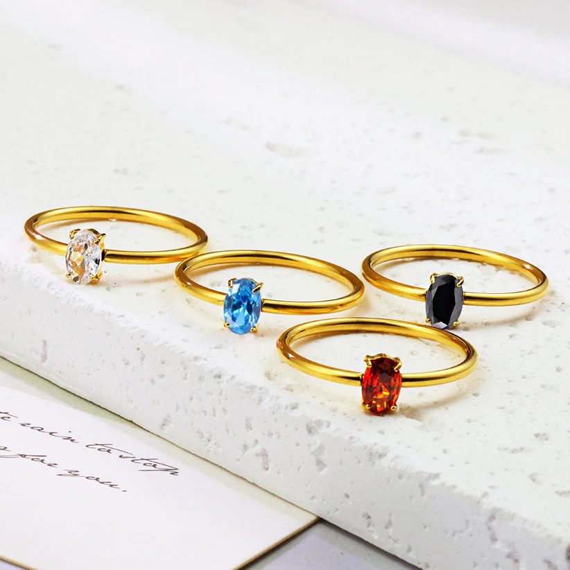 Stainless steel ring color zircon electroplating 18K gold.
