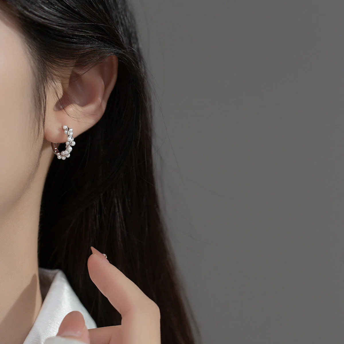 S925 pure silver twisted flower wreath bead earrings