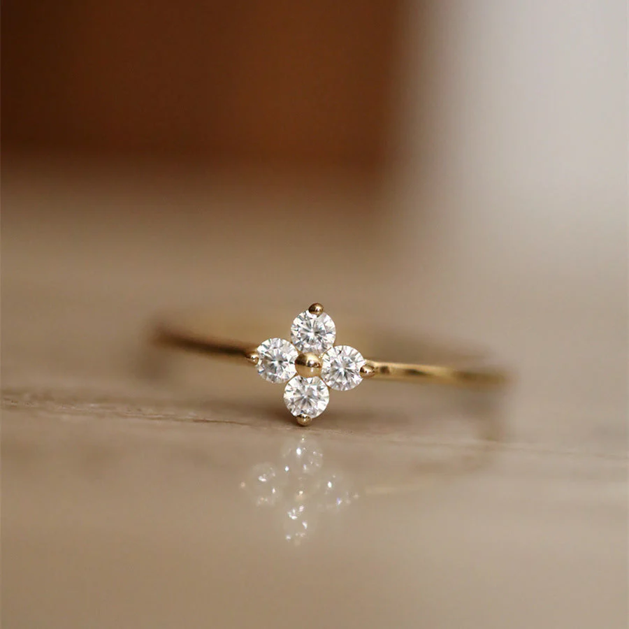 S925 silver, 18K gold, four-leaf clover with zircon, delicate ring.