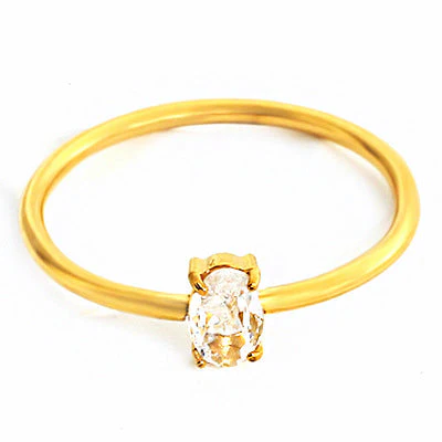 Stainless steel ring color zircon electroplating 18K gold.