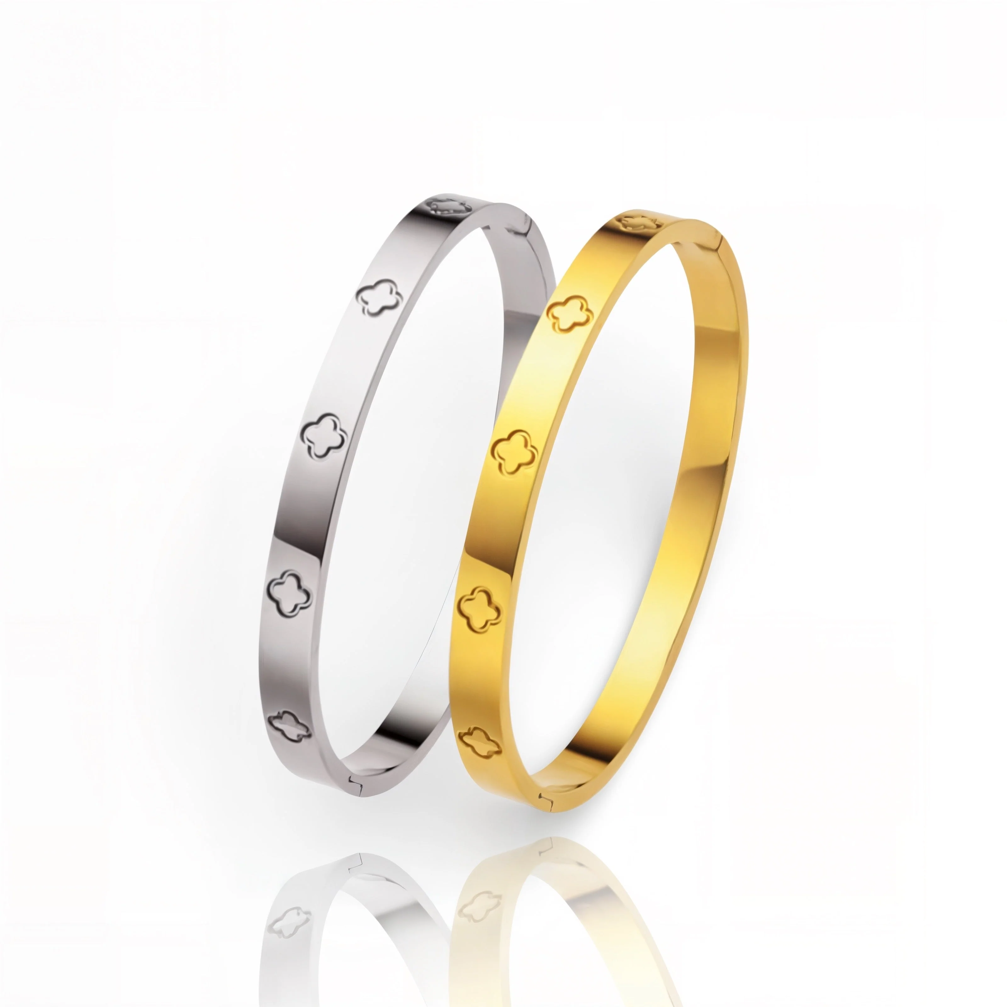 Clover Bangle