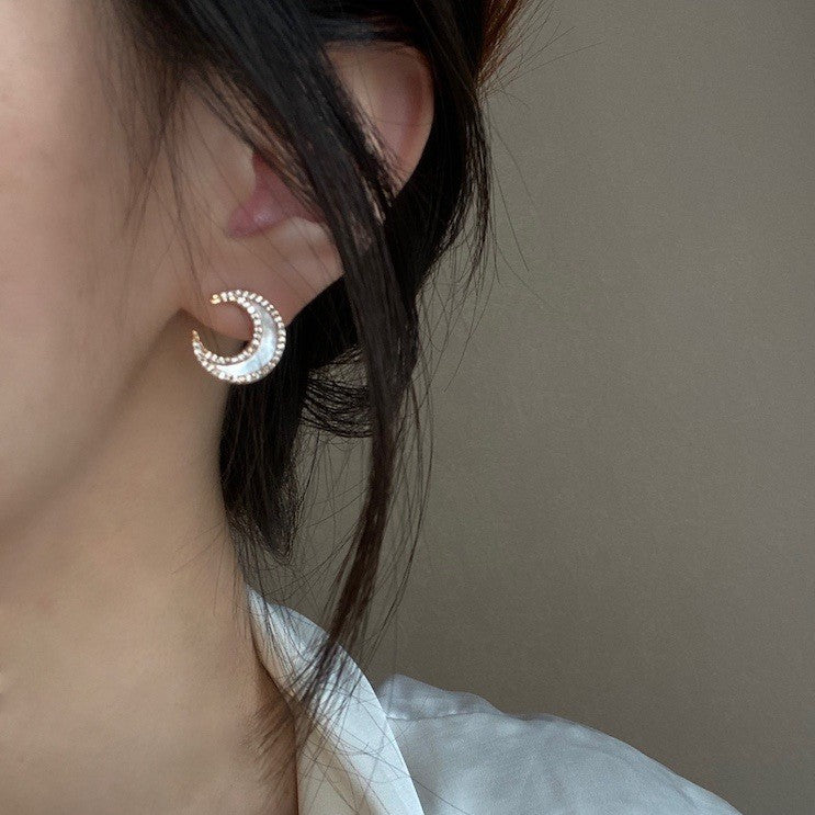 Moon studded shell earrings