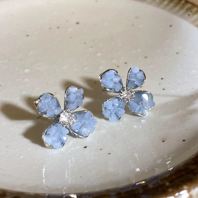 Silver needle gradient blue butterfly flower earrings