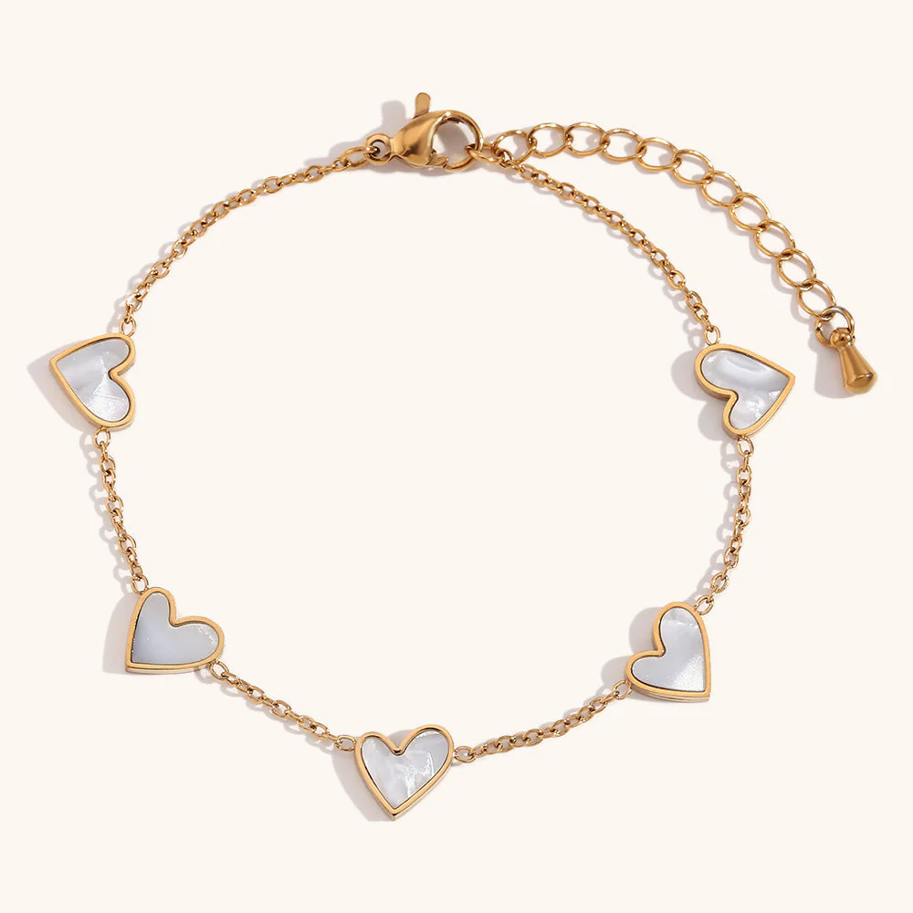 Stainless steel plated 18K Bai Bei heart gold bracelet.