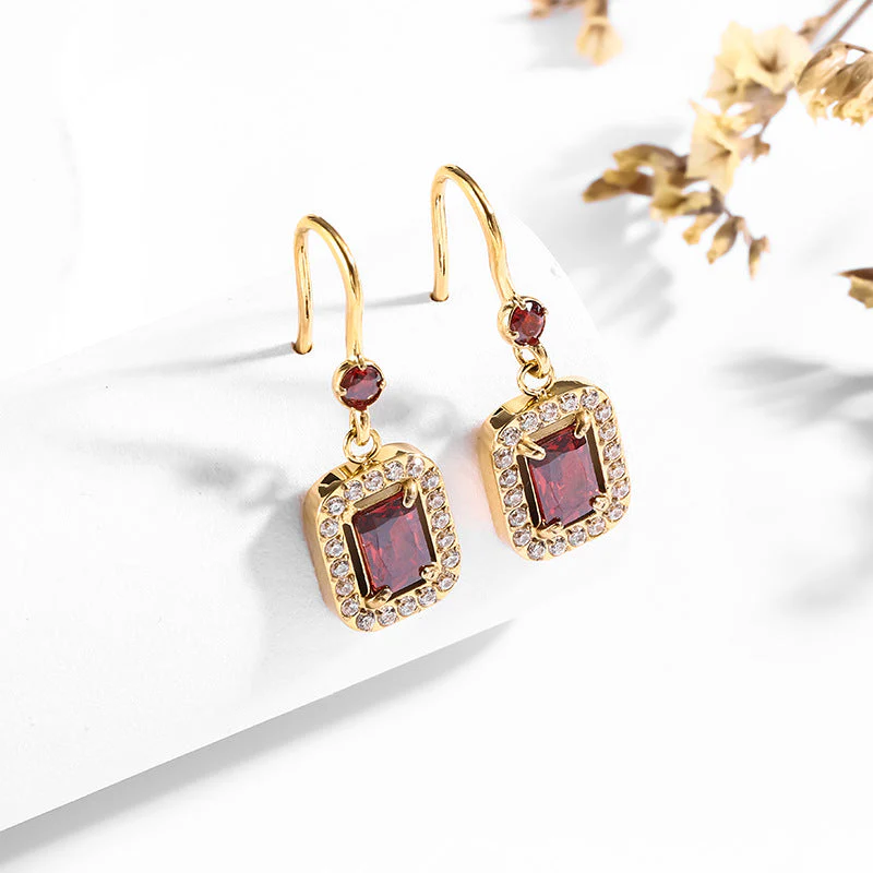 Zircon-inlaid 18K stainless steel stud gold titanium steel earrings