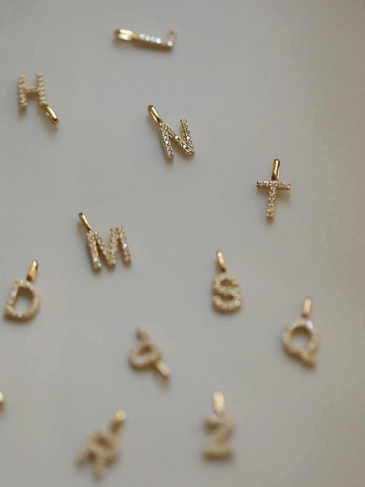 Your name ~S925 sterling silver plated with 14K gold 26 letters necklace pendant cute mini couple DIY