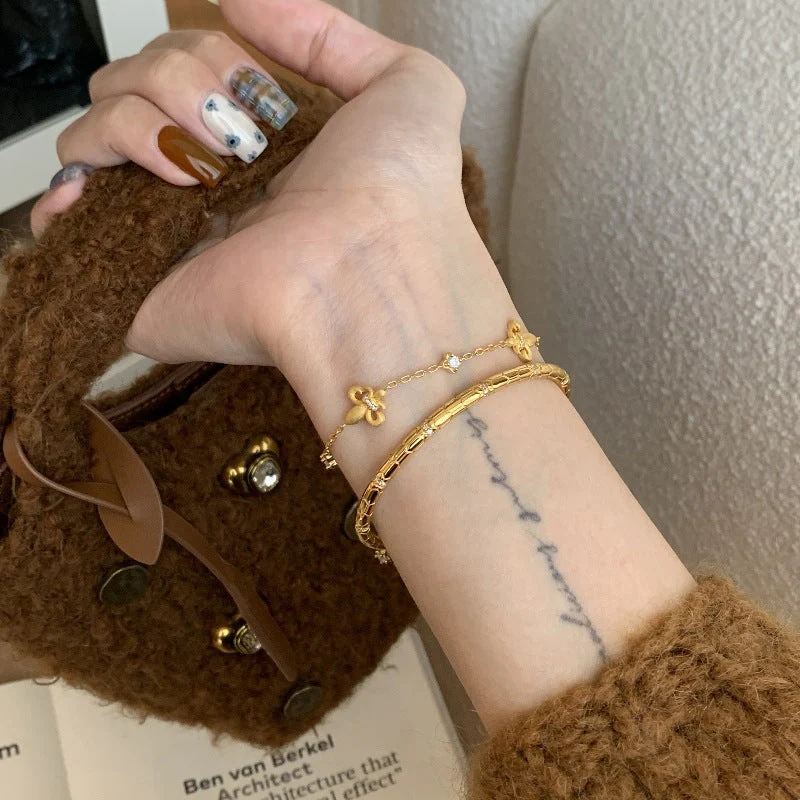 Golden Snake Bracelet