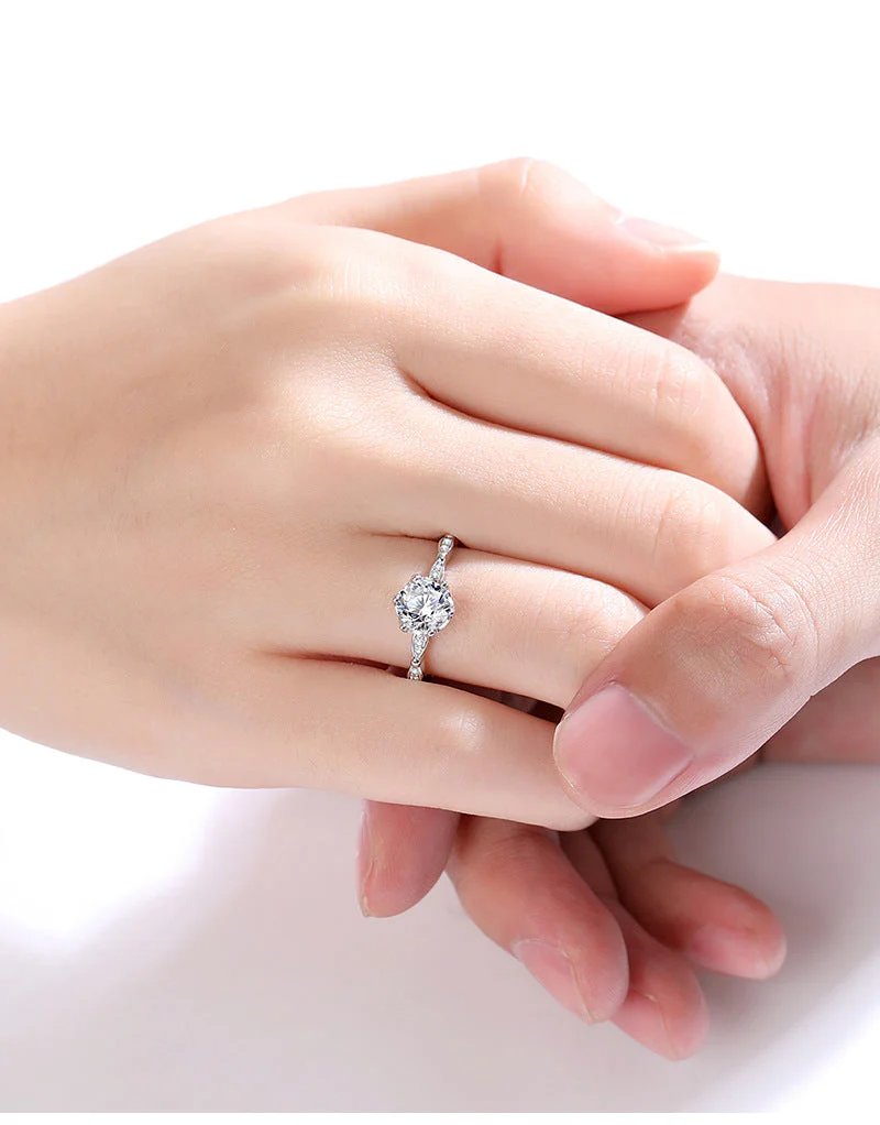 S925 sterling silver one carat moissanite ring
