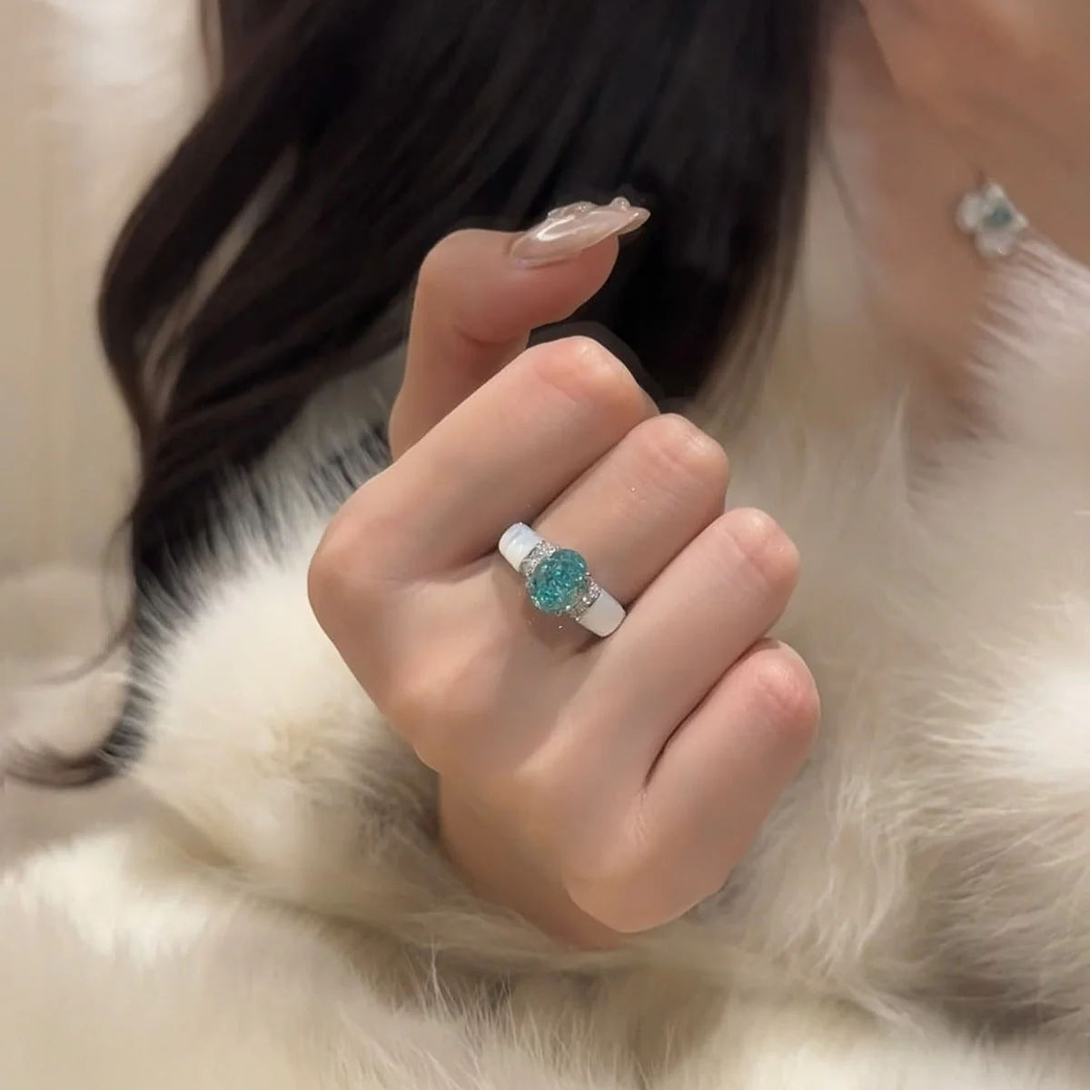 Natural White Fritillaria Ring