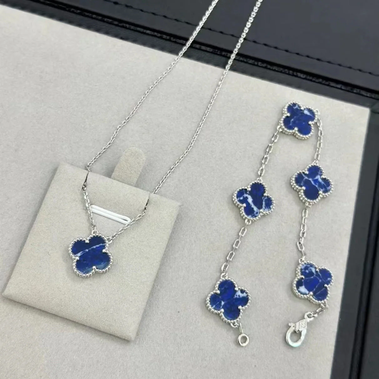 Blue Peter stone clover bracelet silver obsidian necklace bracelet set