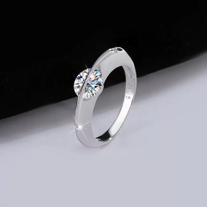 Moissanite Rotating Star S925 Sterling Silver Ring