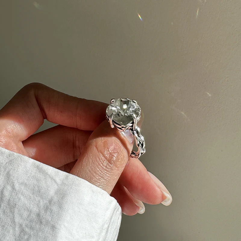 925 sterling silver four-claw zircon ring