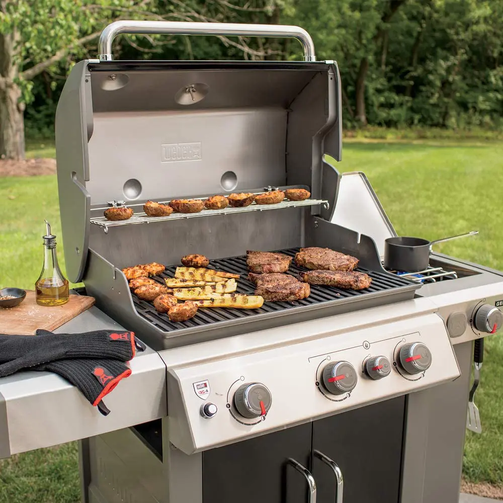 Weber GENESIS E-325s Gas Grill