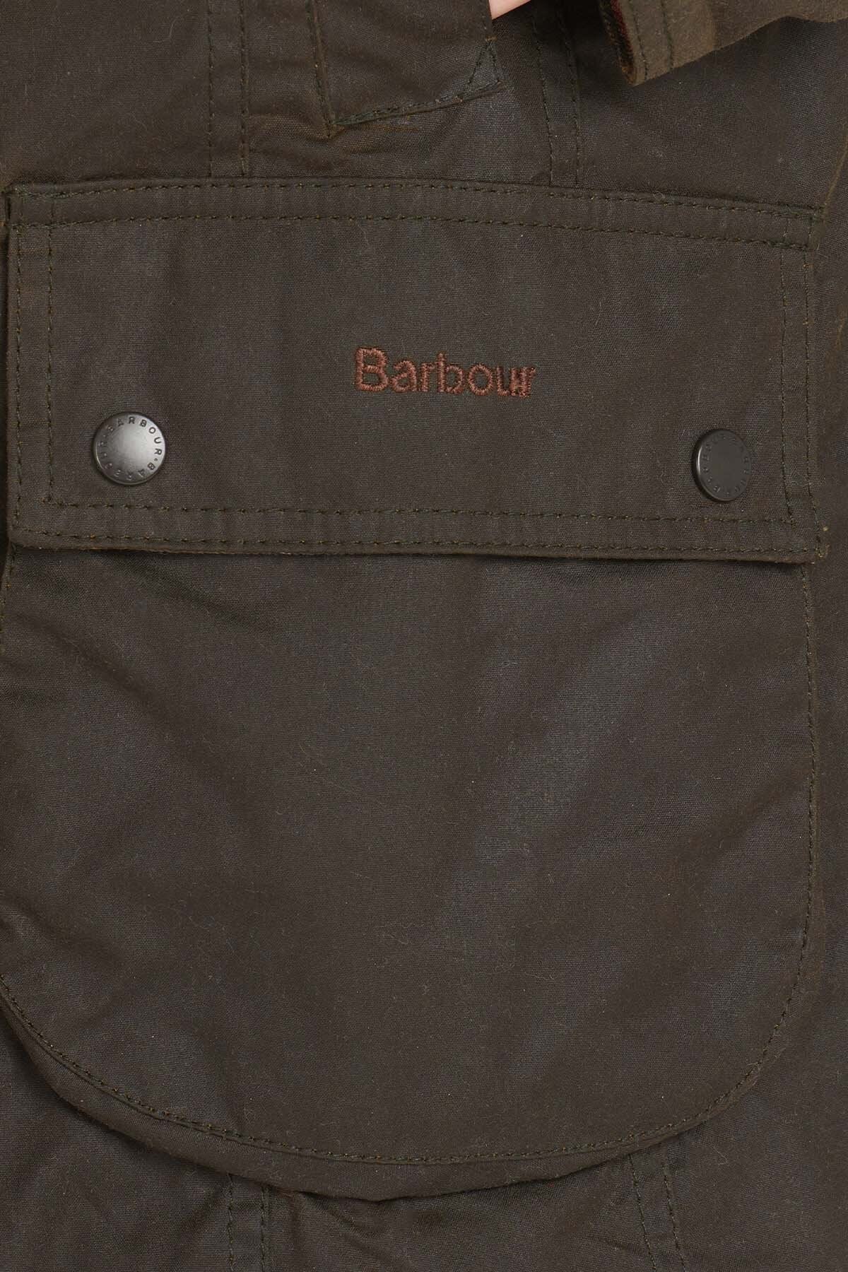 Classic Beadnell Wax Jacket - OLIVE