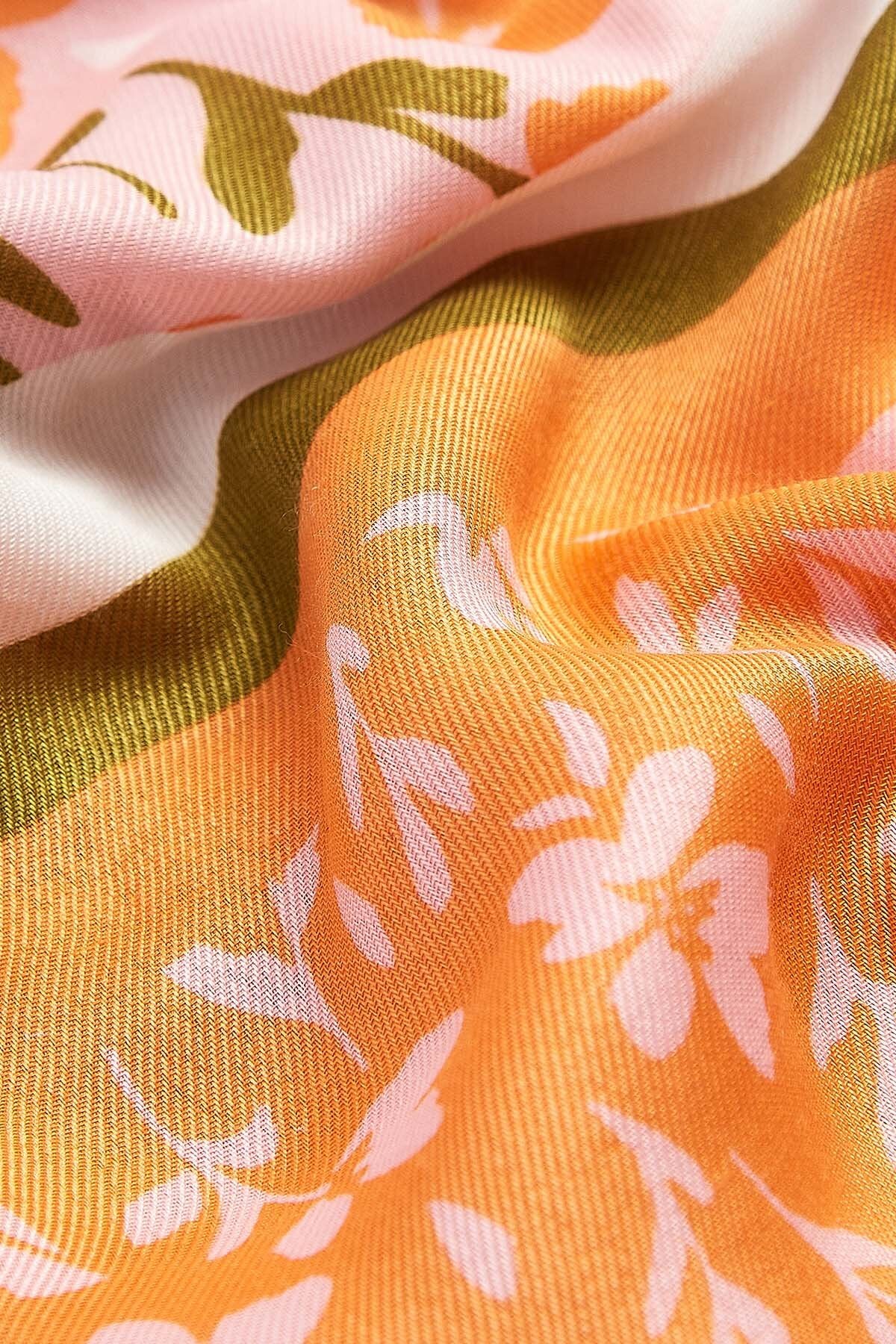 Kelley Floral Scarf - APRICOT CRUSH