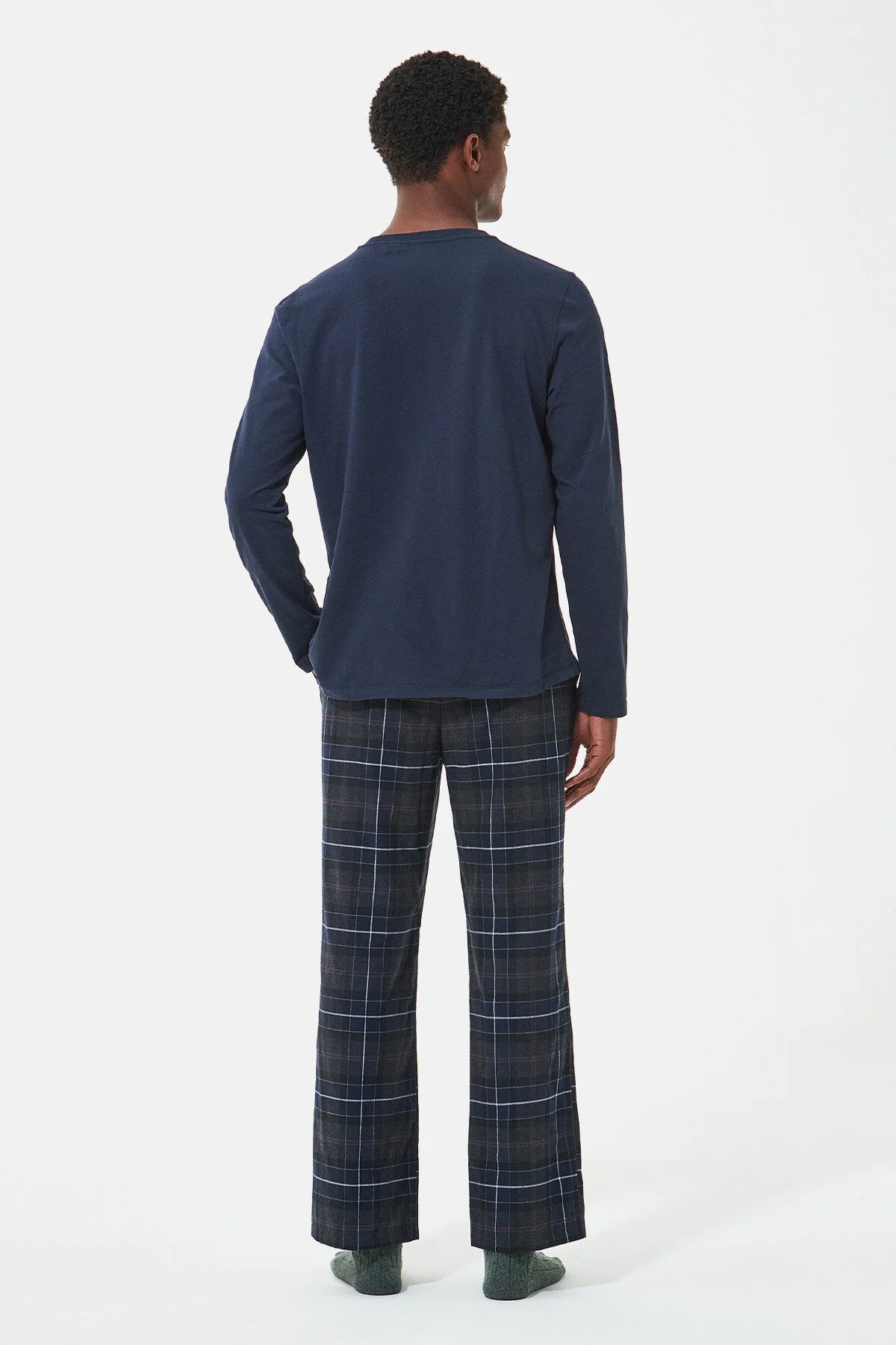 Doug Pyjama Set - BLACK SLATE TARTAN