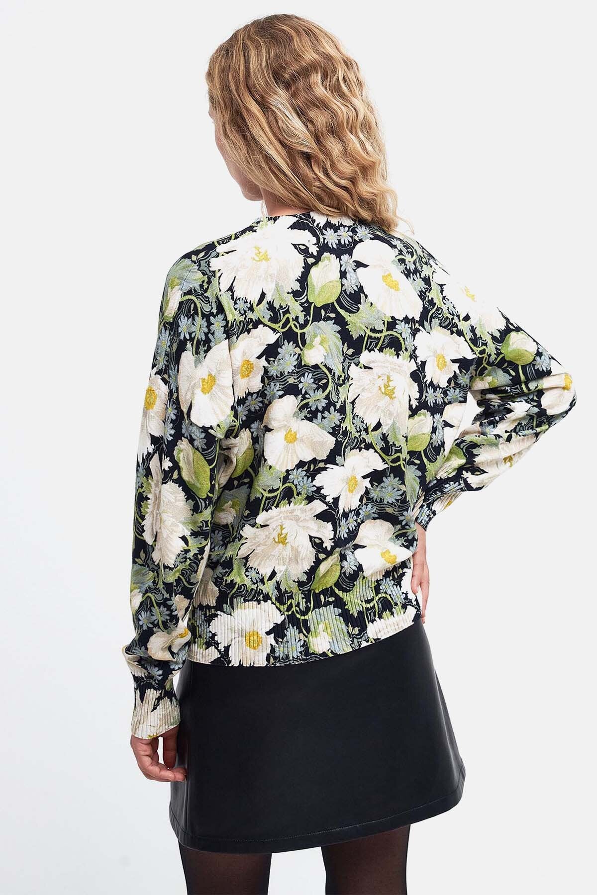 Daintry Knitted Jumper - PAPAVERA VELVET WHIT