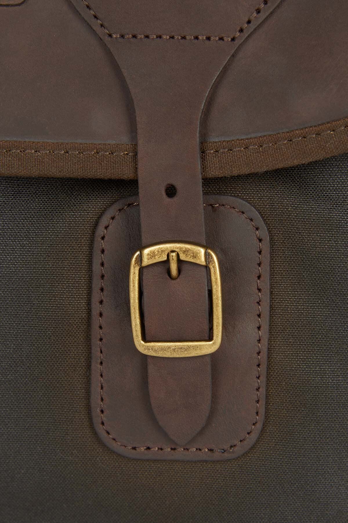 Wax Leather Tarras Bag - OLIVE