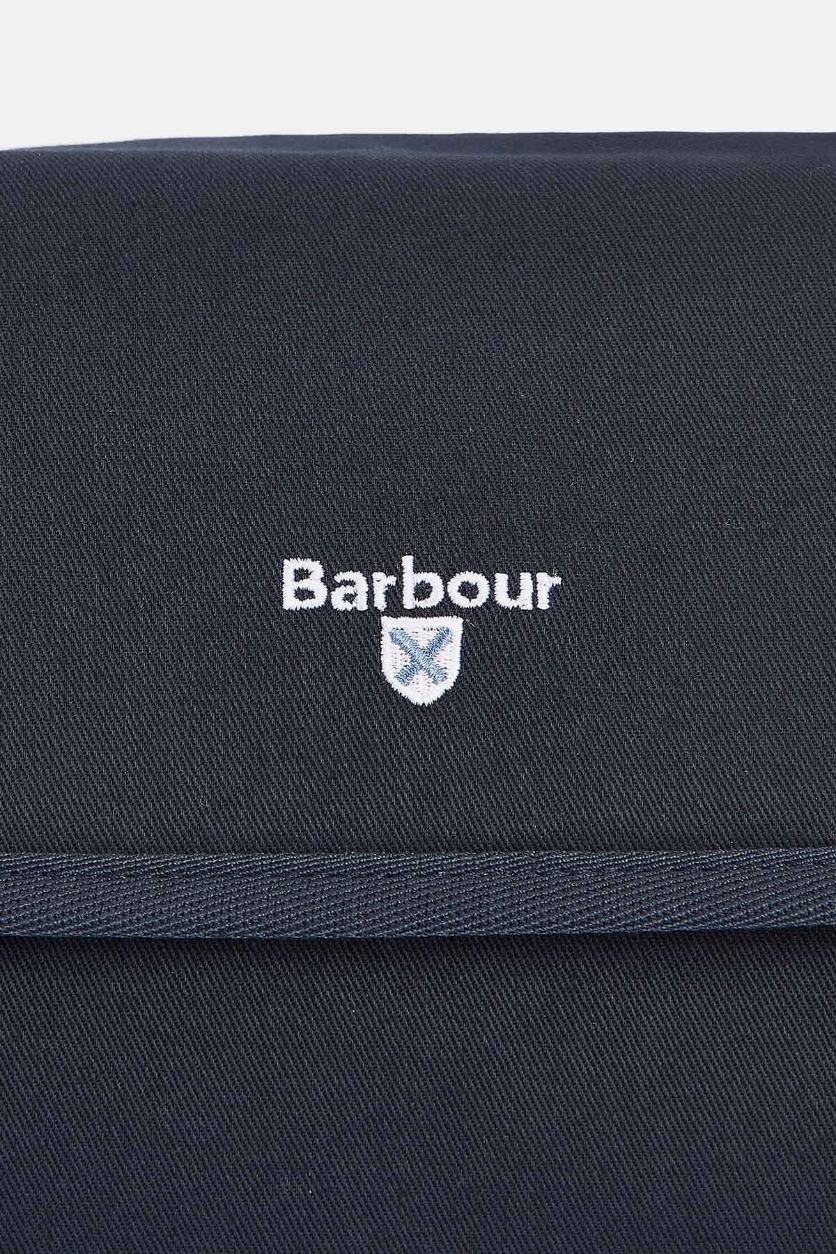 Cascade Waxed Hanging Wash Bag - NAVY