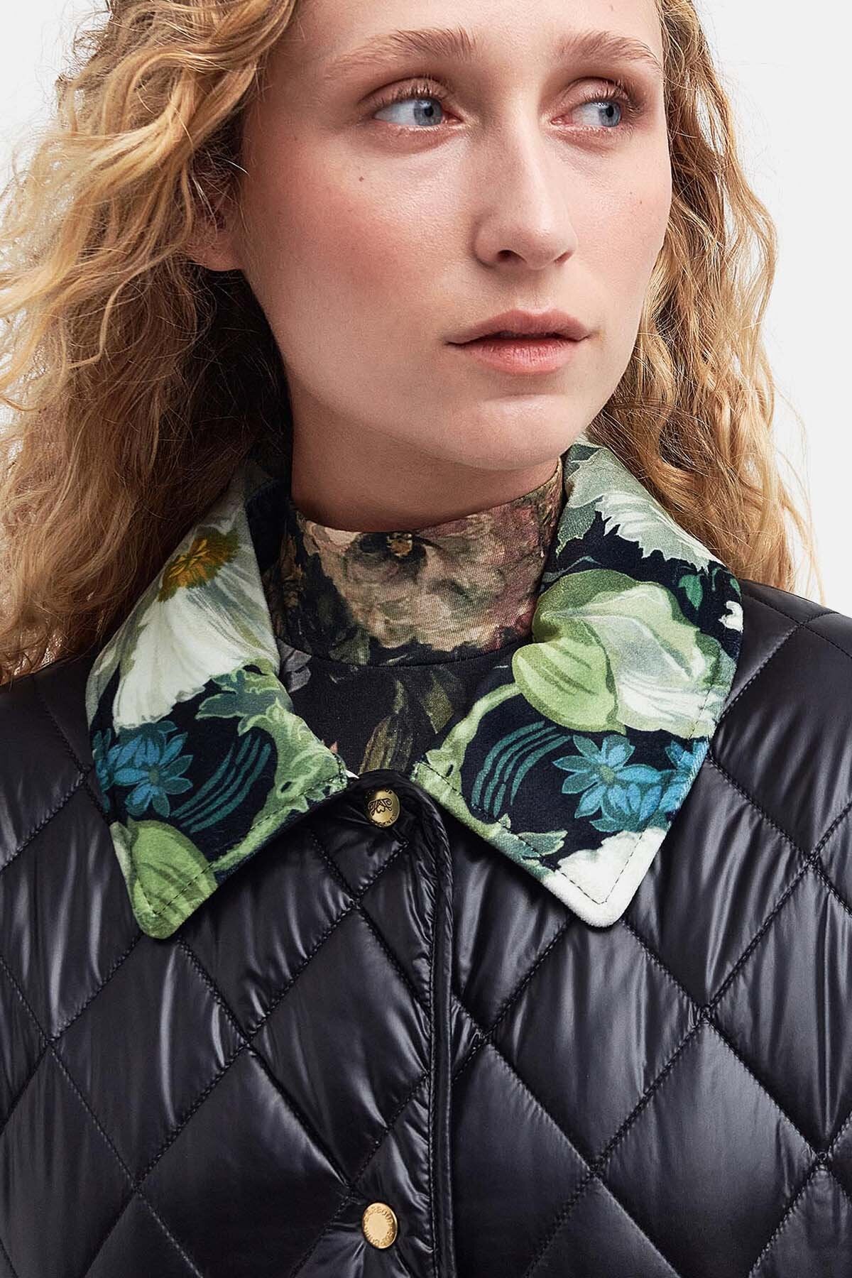 Laving Quilted Jacket - BLACK/PAPAVERA